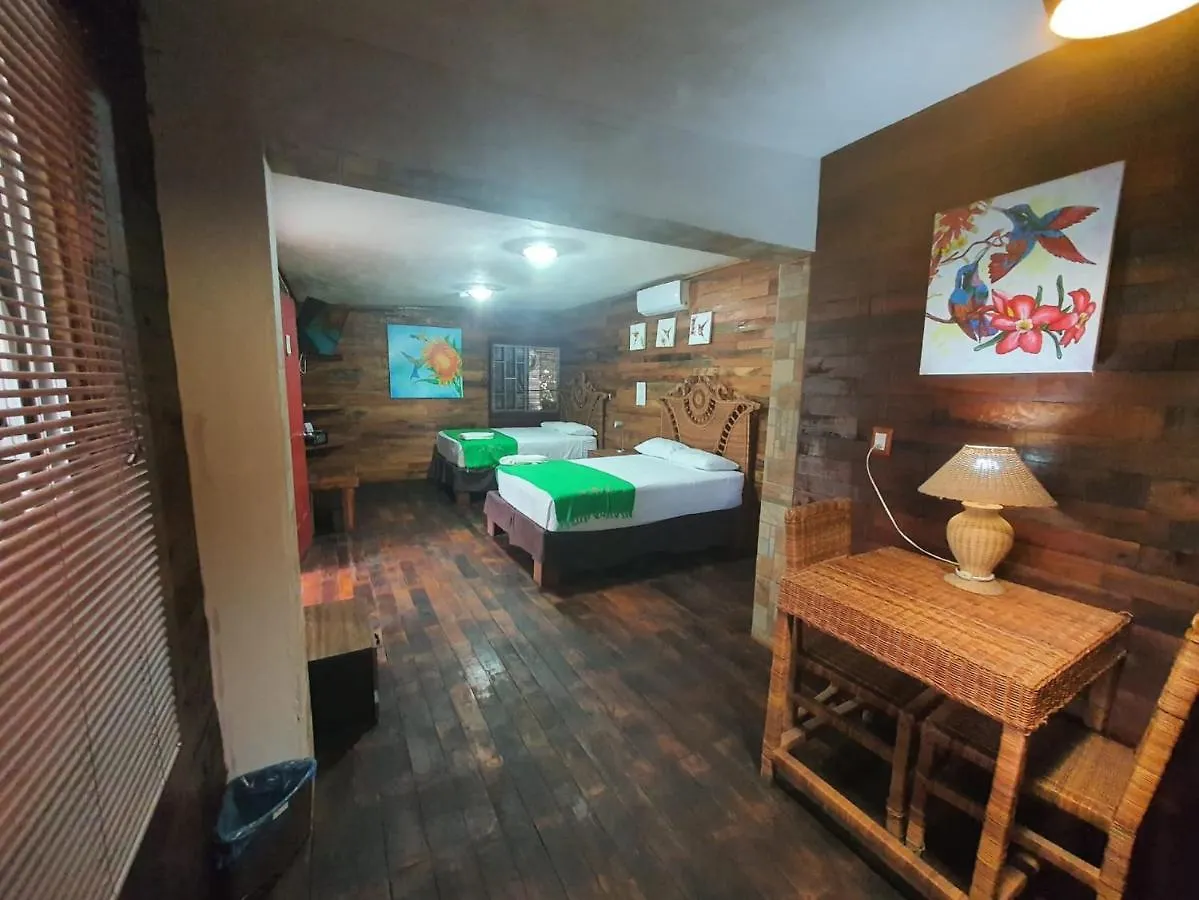 Cabanas Colibri Bacalar