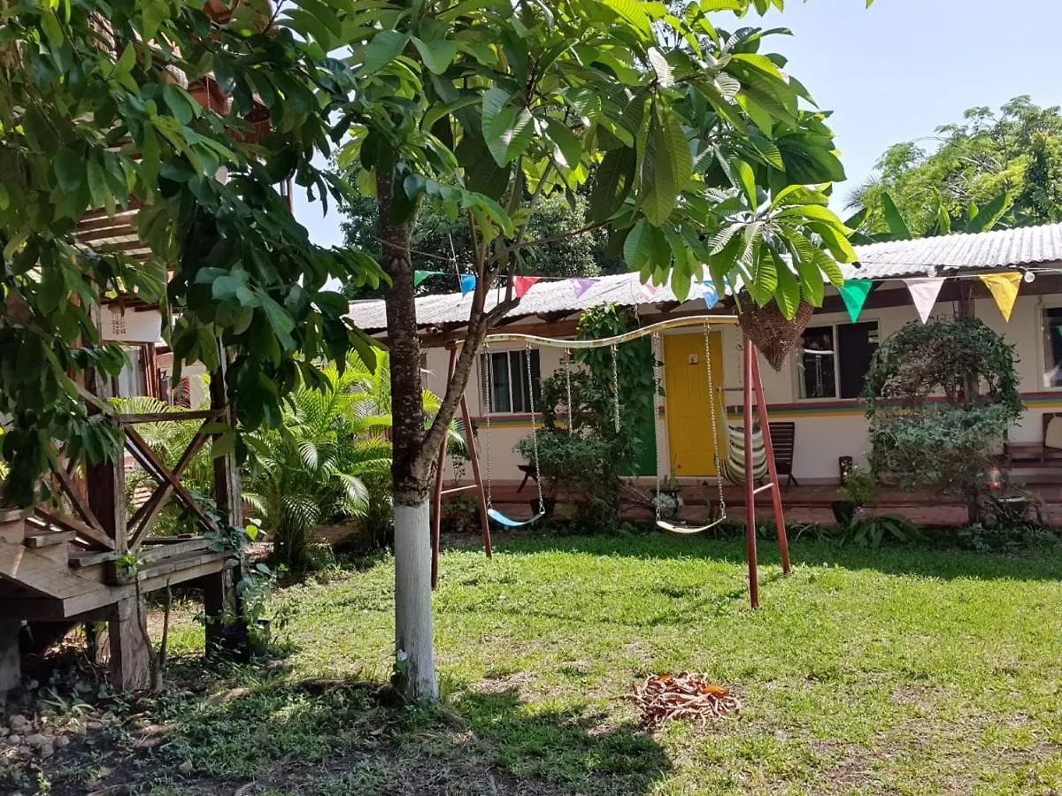 Hotel Cabanas Colibri Bacalar