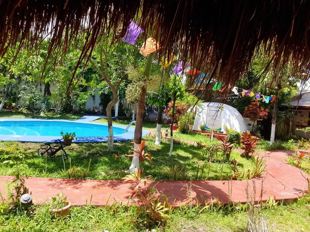 *** Hotel Cabanas Colibri Bacalar Mexico