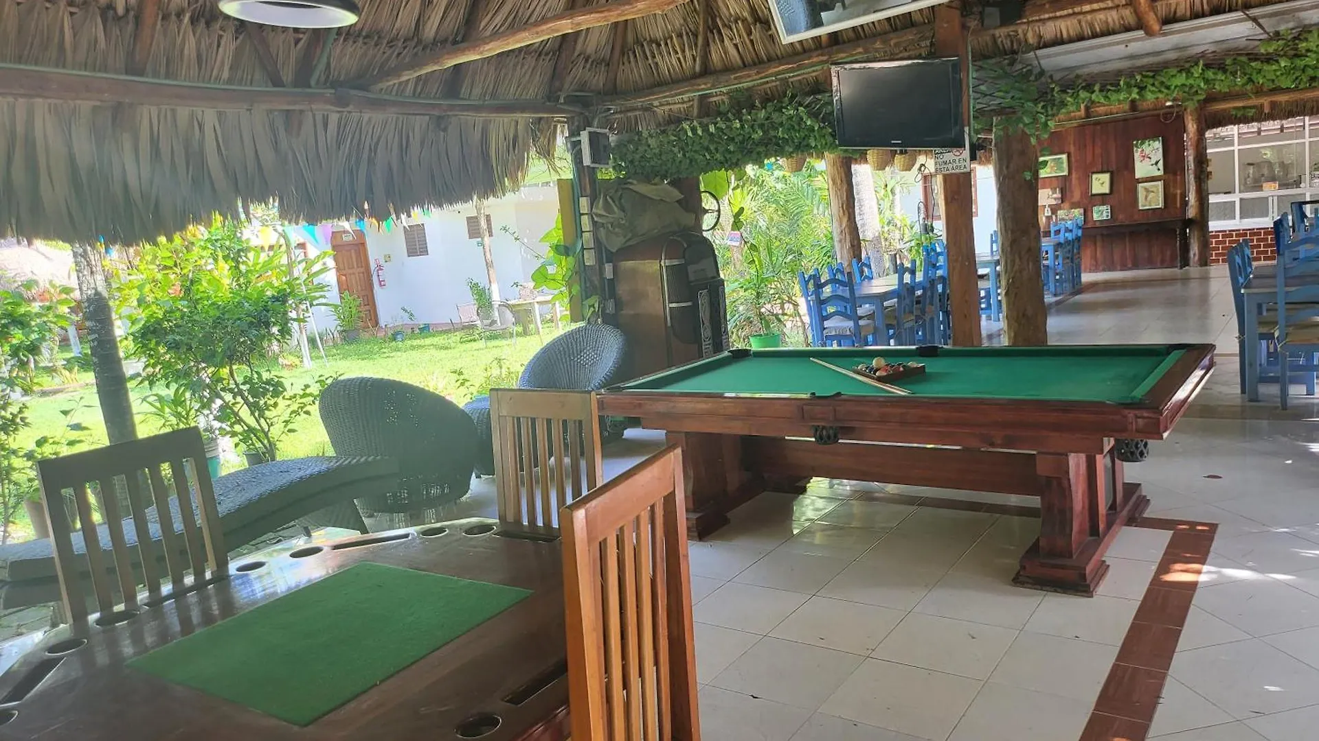 *** Hotel Cabanas Colibri Bacalar Mexico